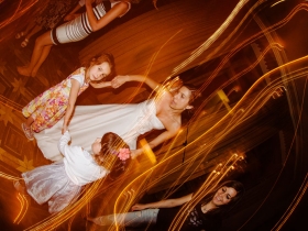 12-06-02-wedding-laurarobin-593